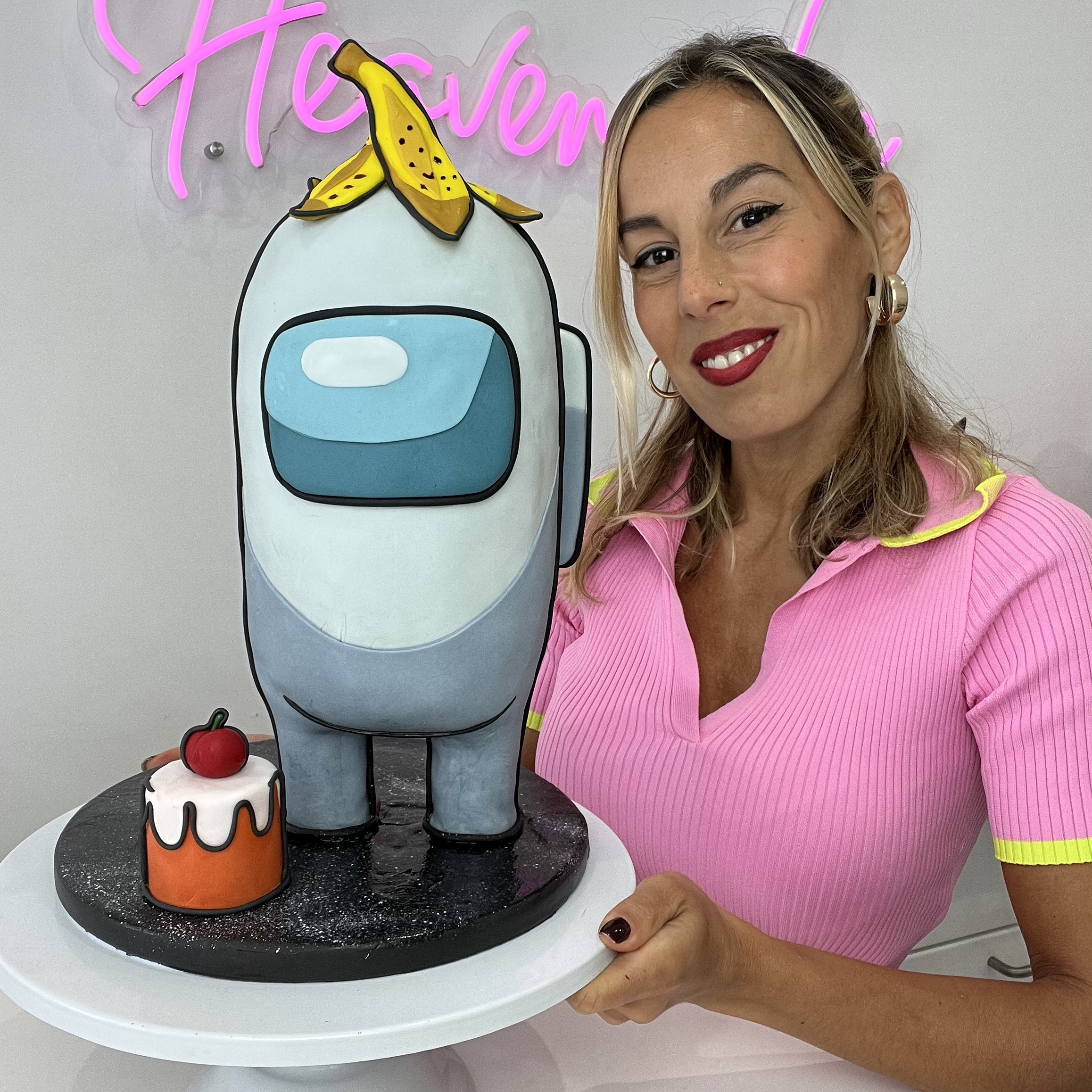 Pin by Nallely Garcia on Cesar X. | Anime cake, Pretty birthday cakes, Mini  cakes birthday